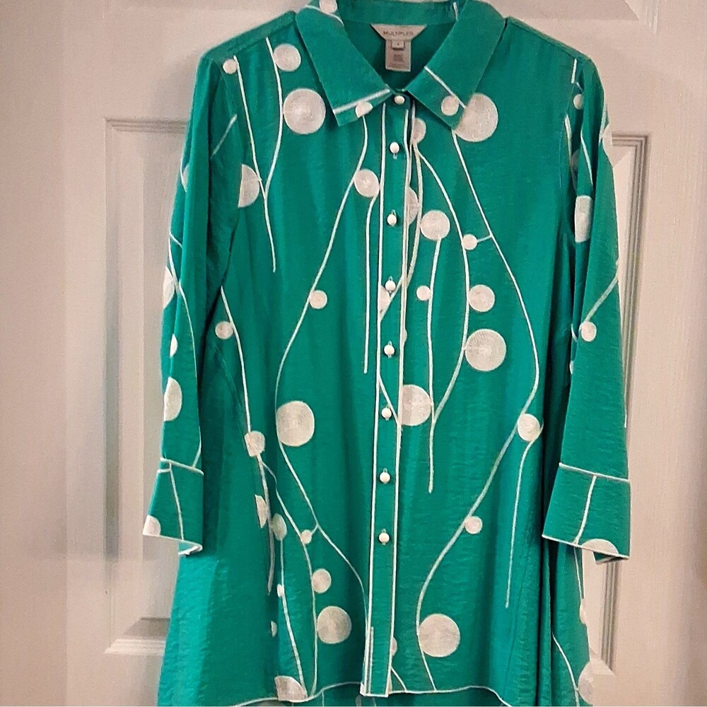 Multiples Wearable Art Button Up Tunic Blouse Teal Circle Embroidery Small NWOT